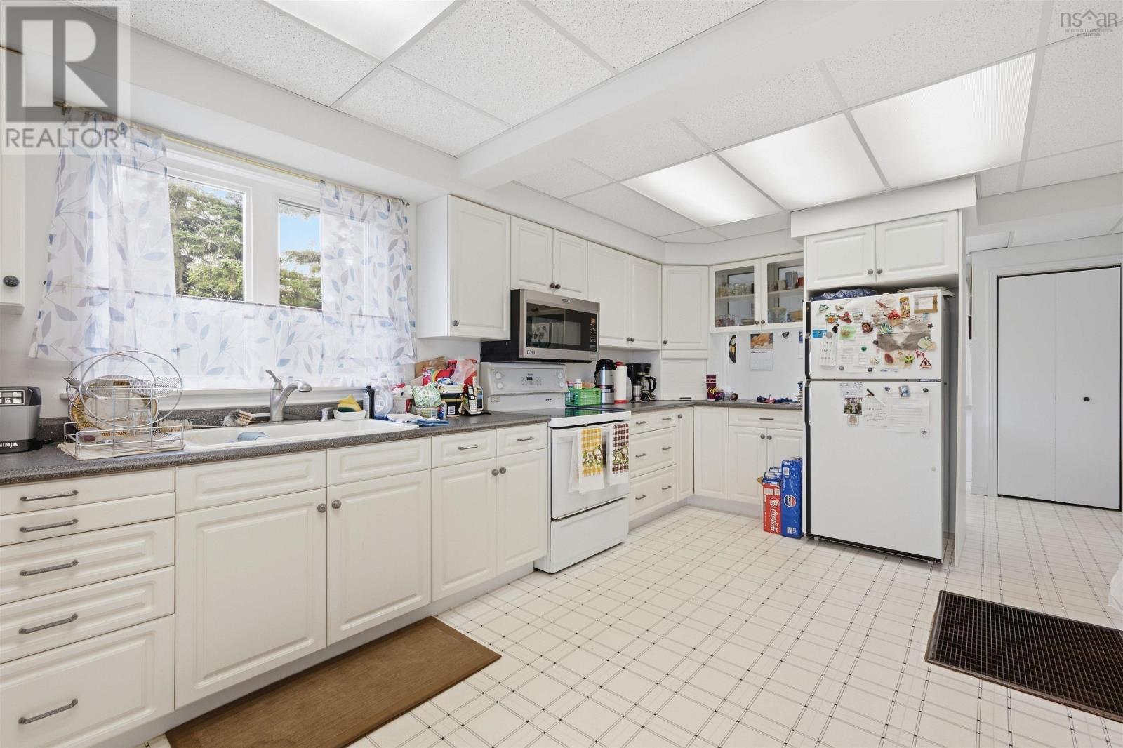 552 Ketch Harbour Road, Ketch Harbour, Nova Scotia  B3V 1J8 - Photo 18 - 202623975