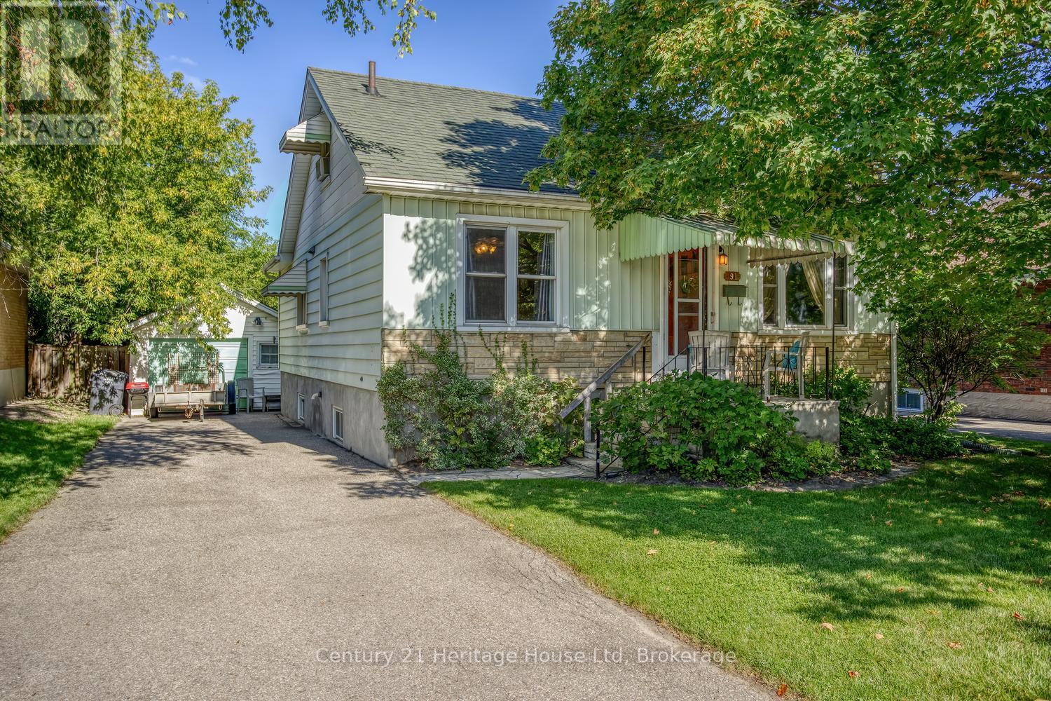 91 MERION STREET, Guelph, Ontario