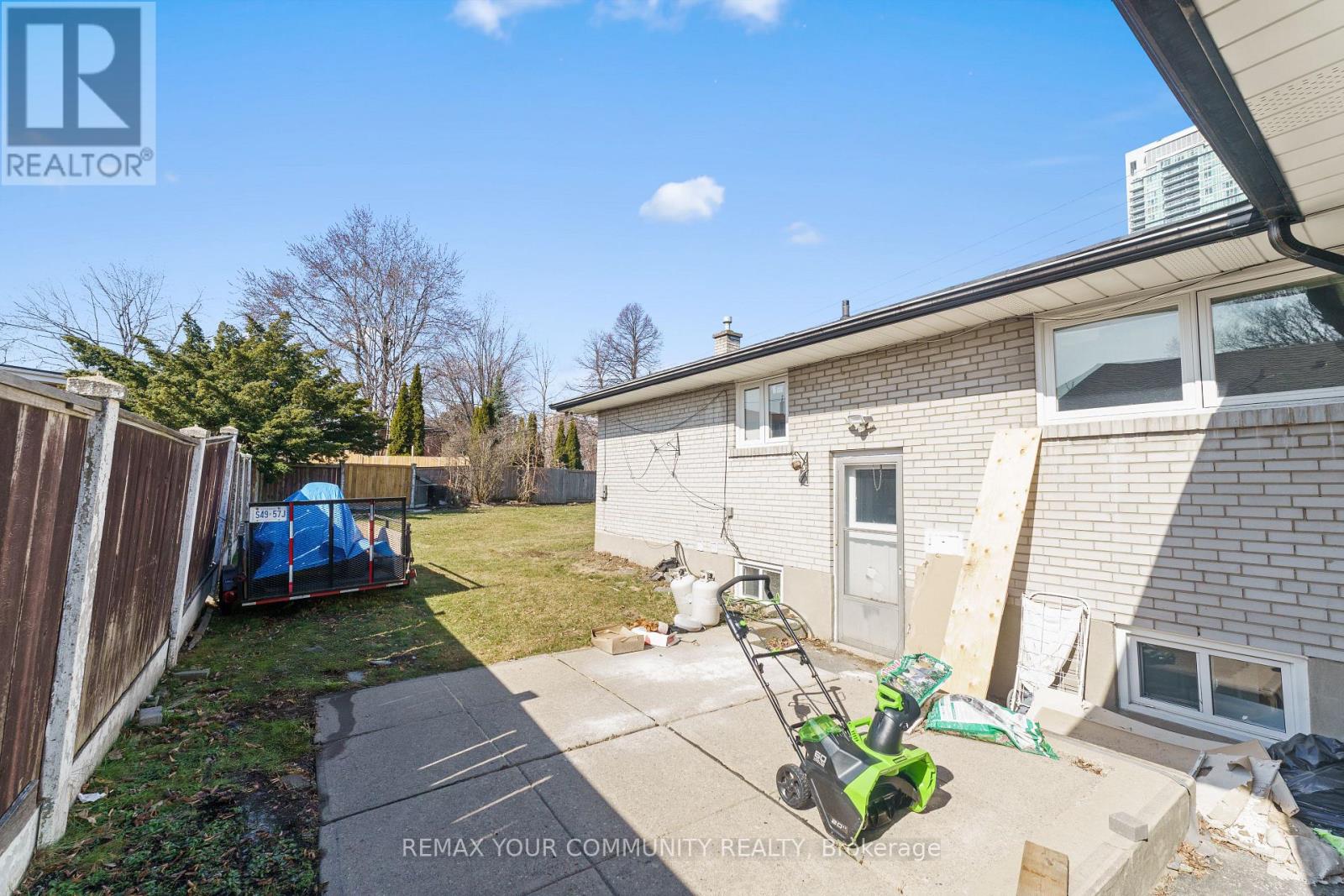 54 Saratoga Drive, Toronto, Ontario  M1P 4J1 - Photo 27 - E13128446