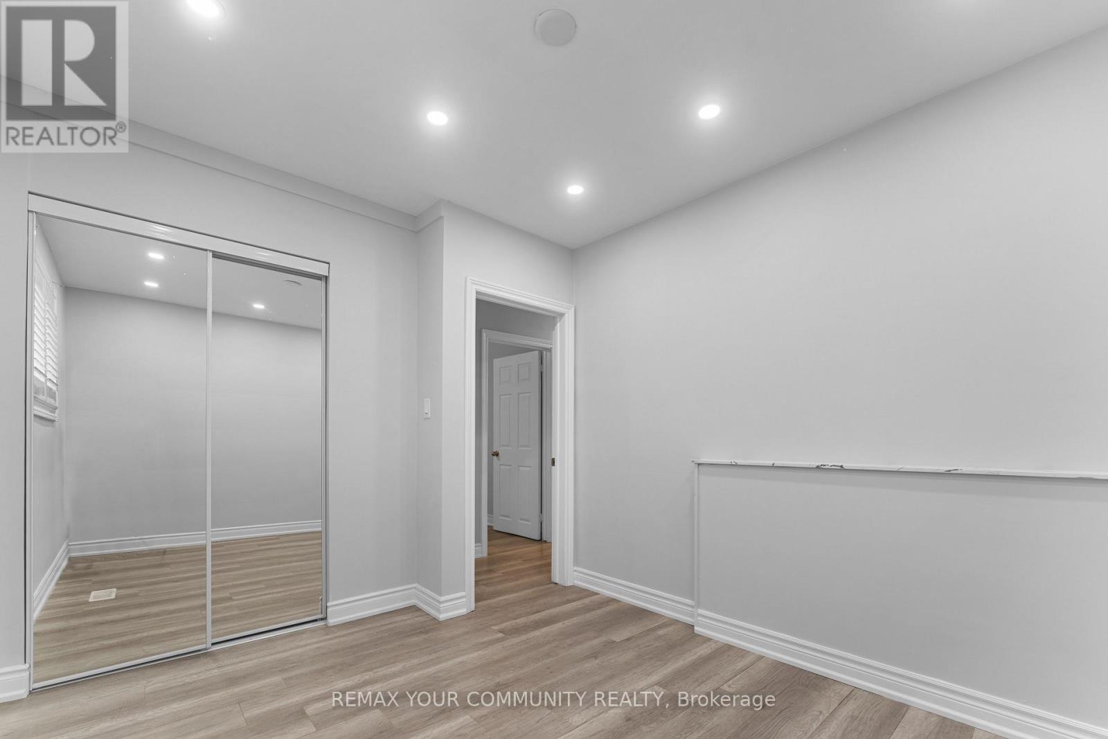 54 Saratoga Drive, Toronto, Ontario  M1P 4J1 - Photo 23 - E13128446