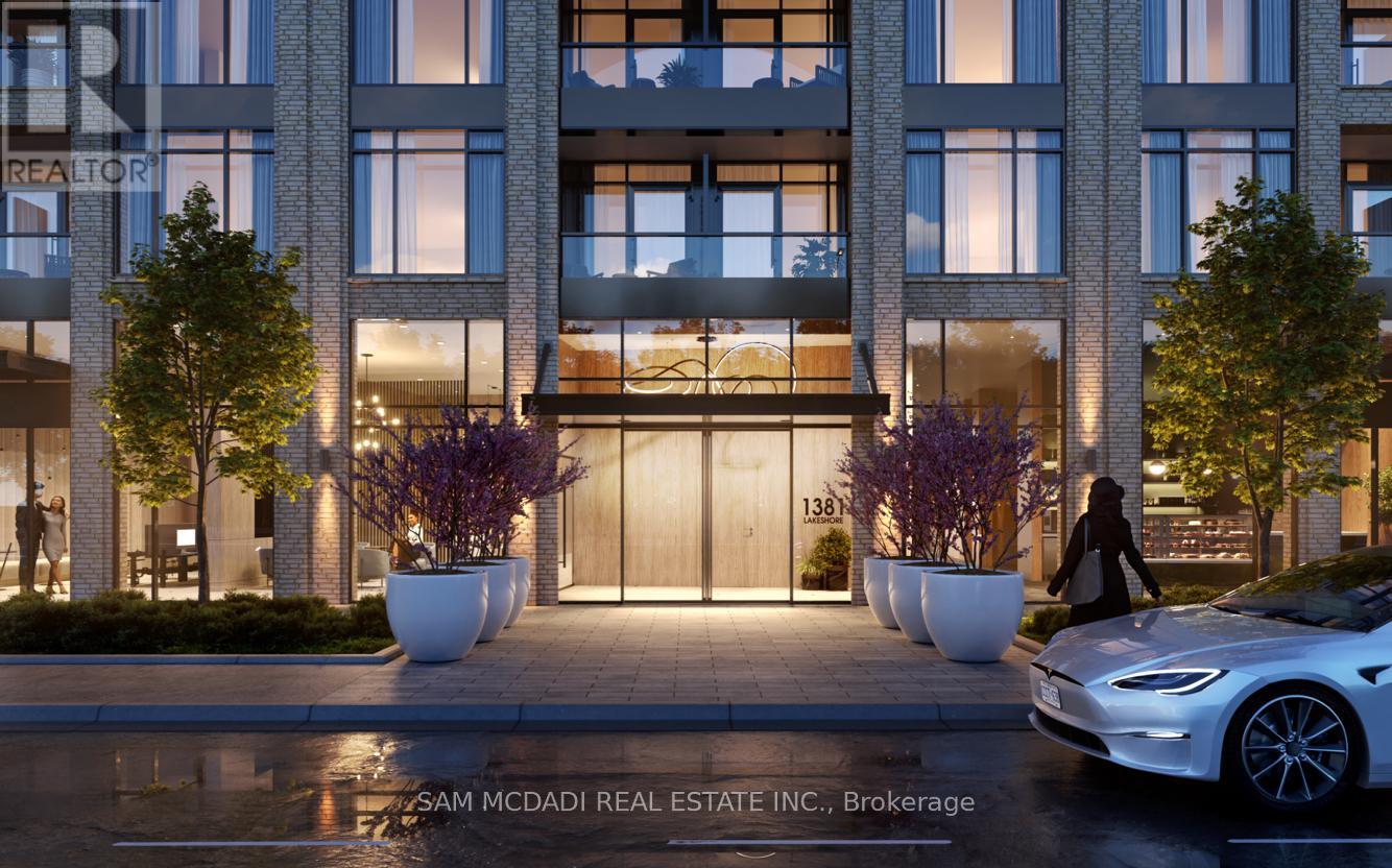 C4 - 1381 LAKESHORE ROAD E, Mississauga, Ontario