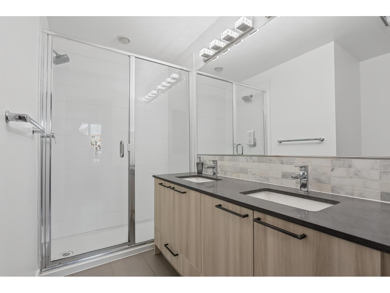 101 15628 104 Avenue, Surrey, British Columbia  V4N 2J3 - Photo 10 - R3167178
