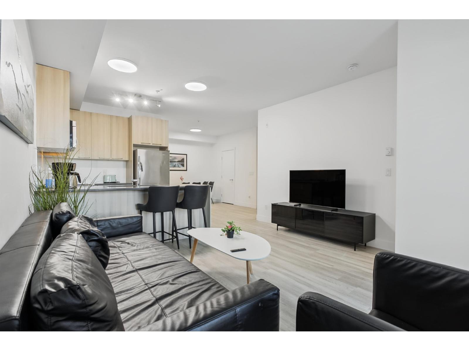 101 15628 104 Avenue, Surrey, British Columbia  V4N 2J3 - Photo 4 - R3167178