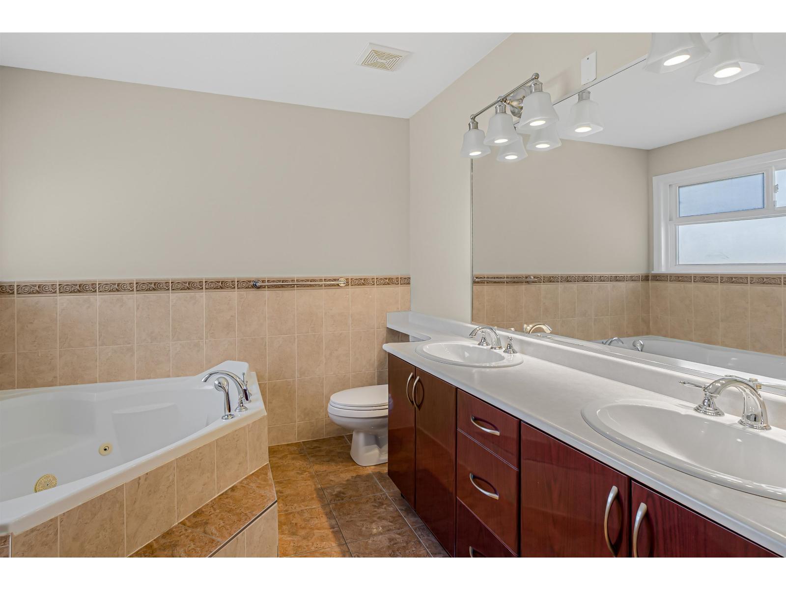 14405 89a Avenue, Surrey, British Columbia  V3R 1A3 - Photo 19 - R3167872