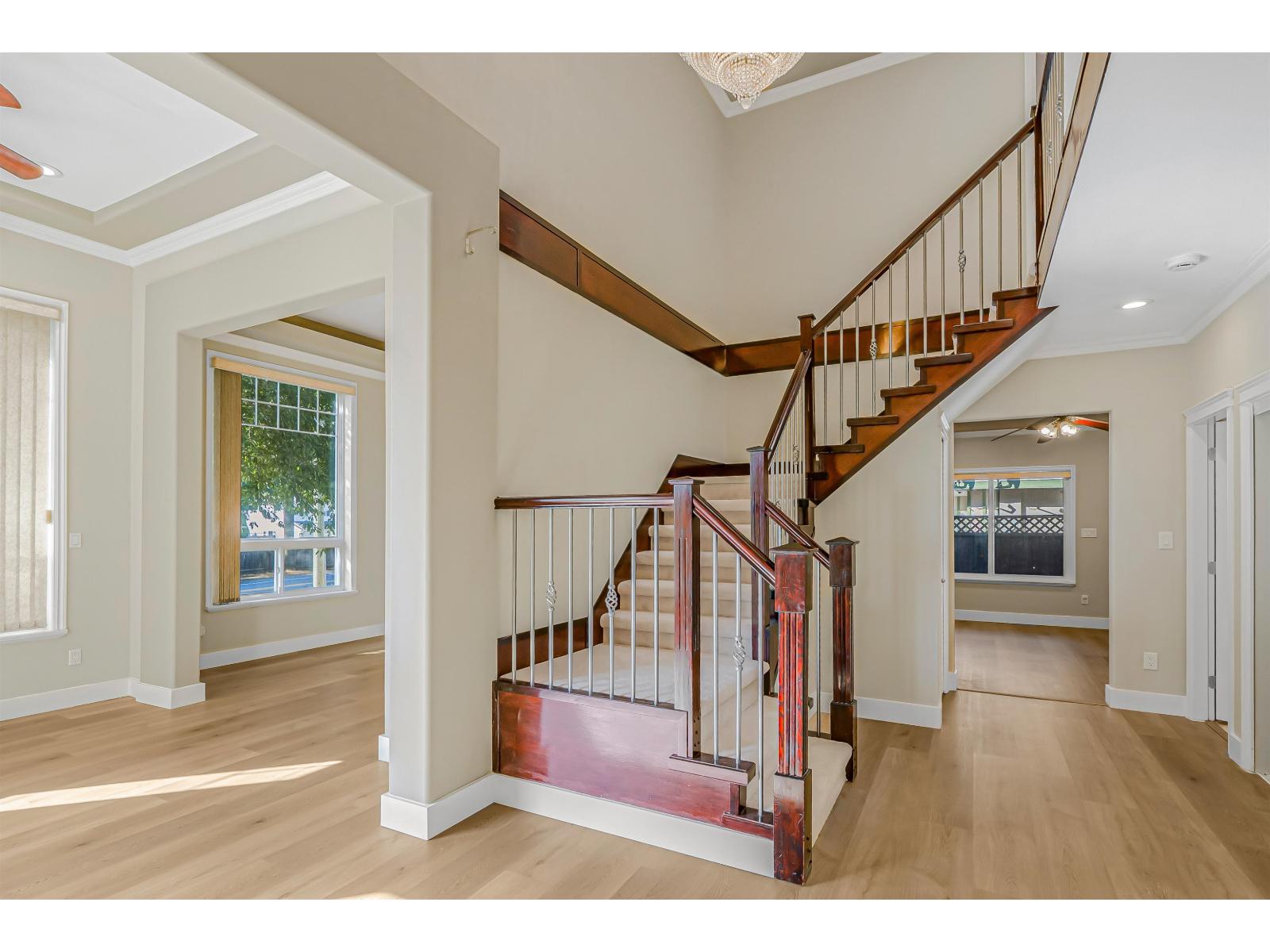 14405 89a Avenue, Surrey, British Columbia  V3R 1A3 - Photo 6 - R3167872
