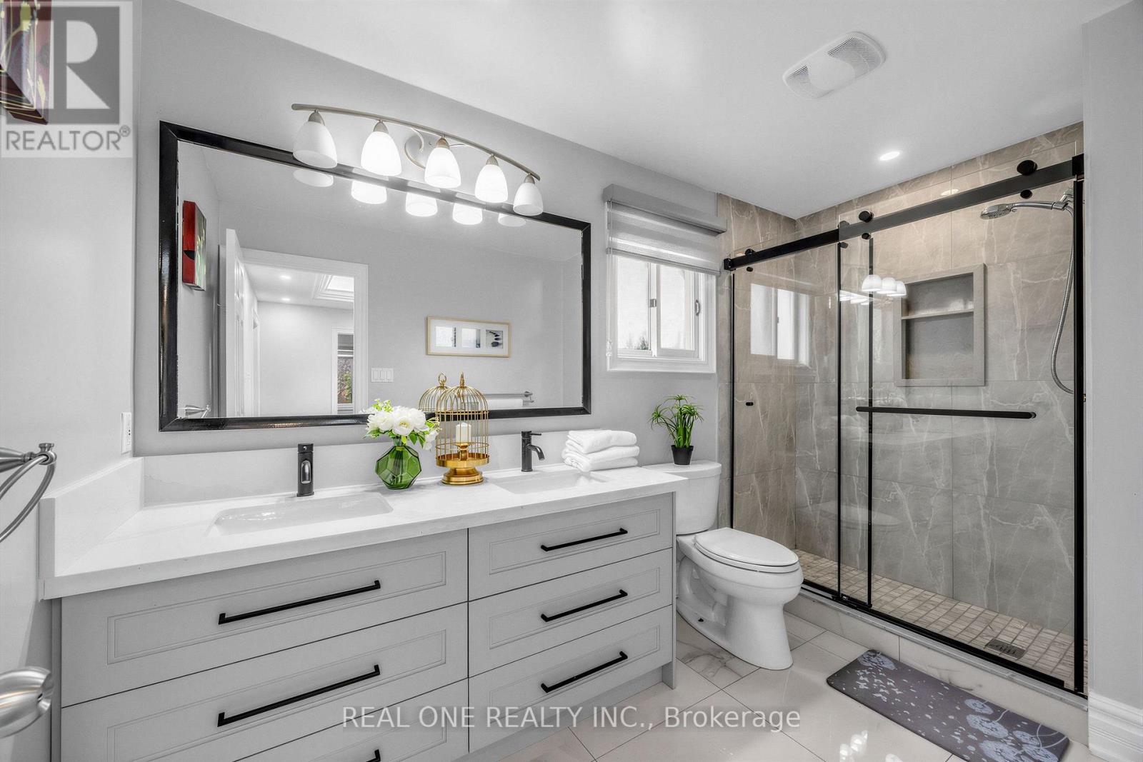 52 Fenwick Crescent, Markham (Unionville), Ontario  L3R 4H7 - Photo 31 - N13811434