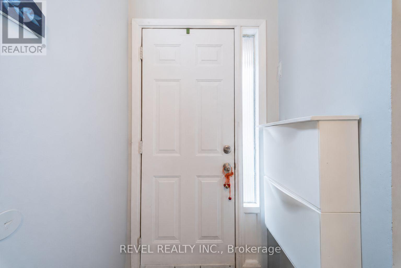 A3 - 63 Ferris Lane, Barrie, Ontario  L4M 5C4 - Photo 3 - S13811306