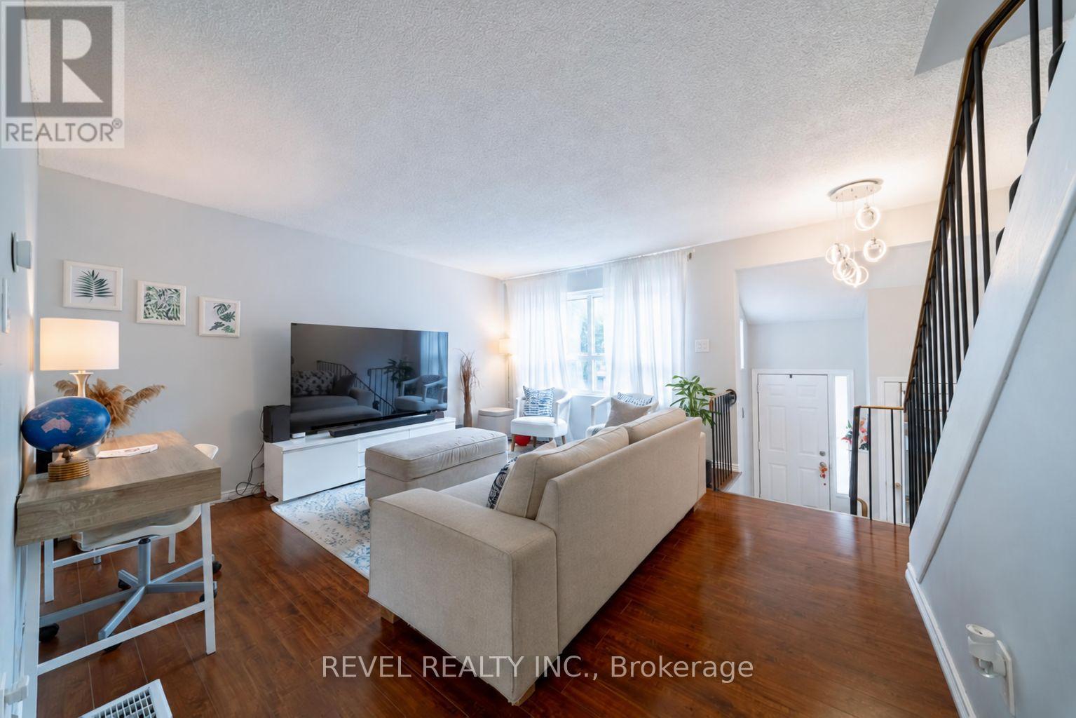 A3 - 63 Ferris Lane, Barrie, Ontario  L4M 5C4 - Photo 6 - S13811306