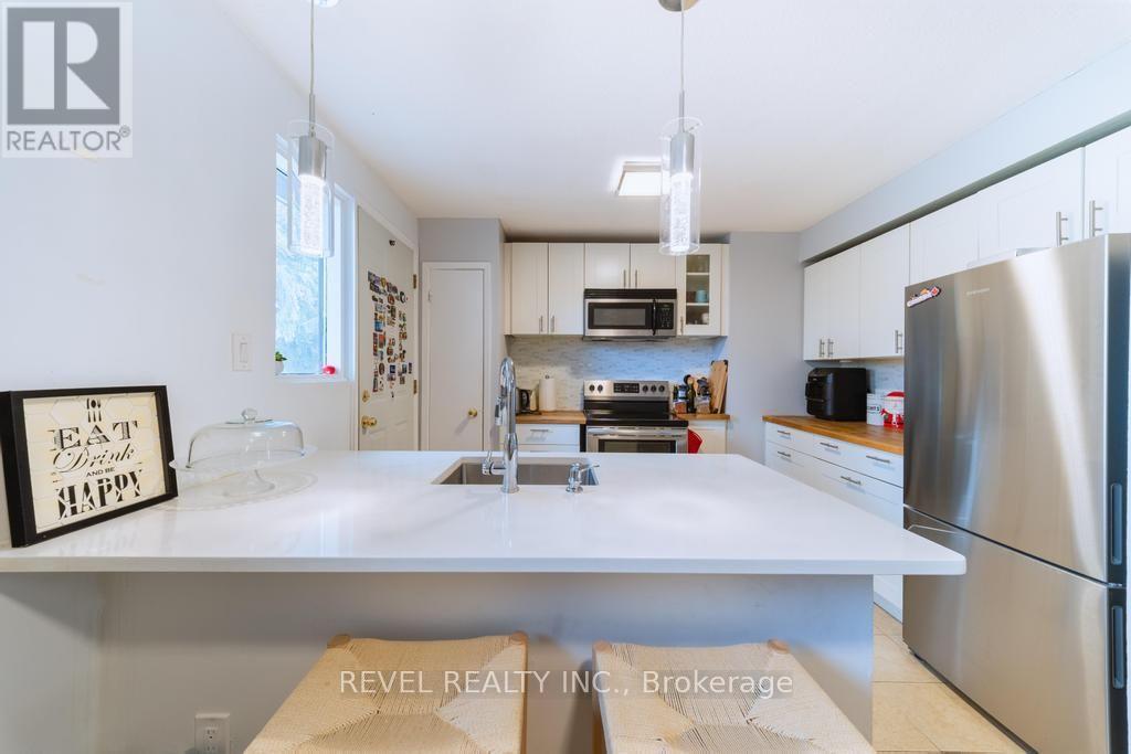 A3 - 63 Ferris Lane, Barrie, Ontario  L4M 5C4 - Photo 8 - S13811306