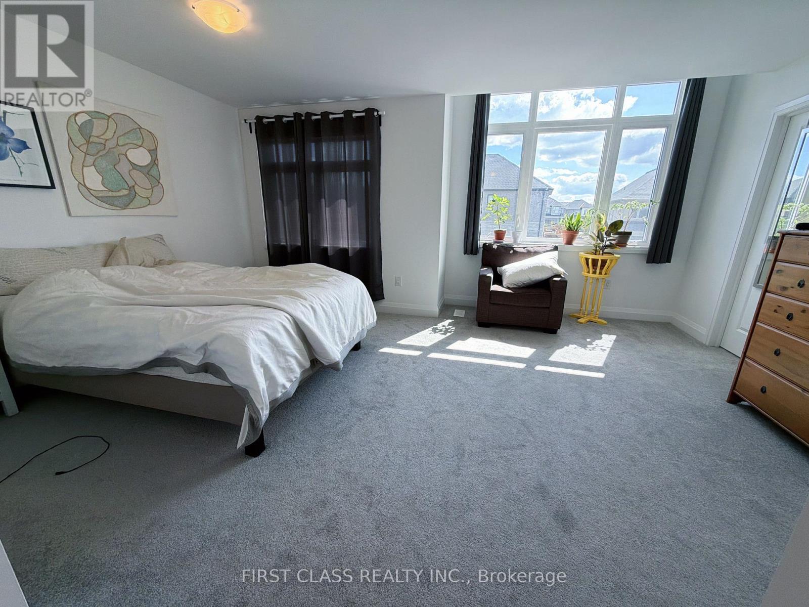 24 Barnyard Trail, Barrie, Ontario  L9J 0T3 - Photo 9 - S13811420