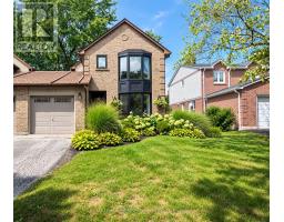 823 LAURIER AVENUE, Milton, Ontario