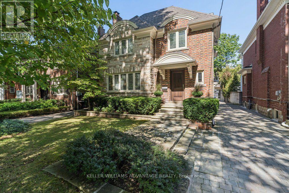 8 WILGAR ROAD, Toronto, Ontario