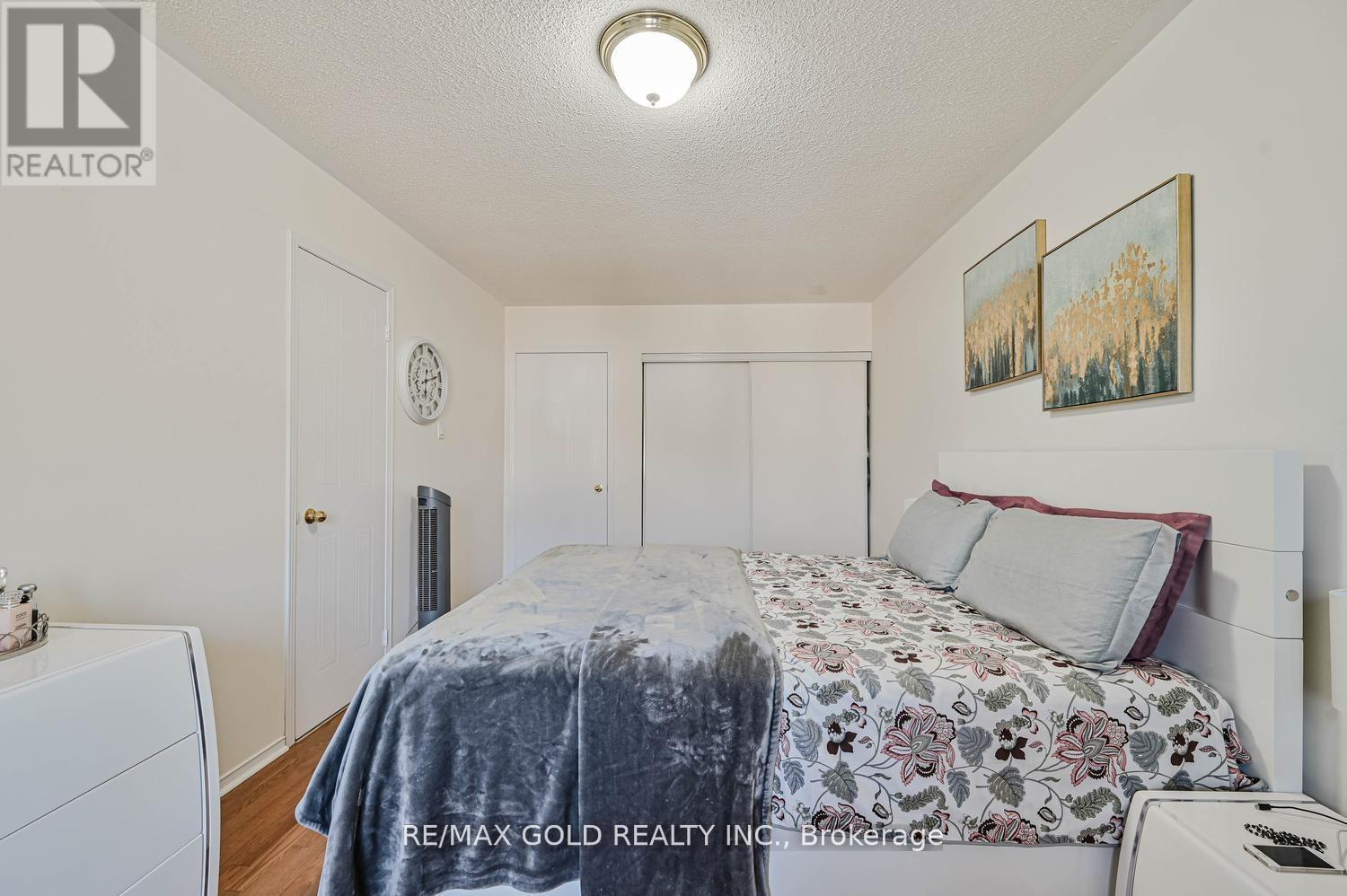 30 Wickstead Court, Brampton, Ontario  L6R 1N8 - Photo 29 - W13811330
