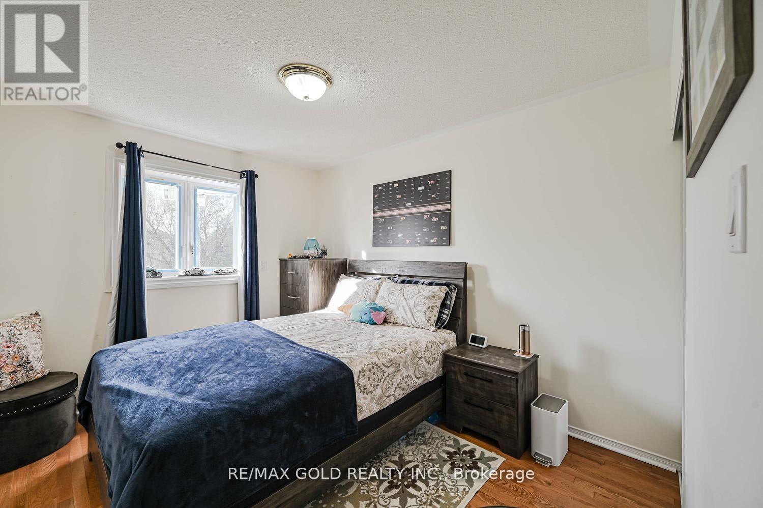 30 Wickstead Court, Brampton, Ontario  L6R 1N8 - Photo 37 - W13811330