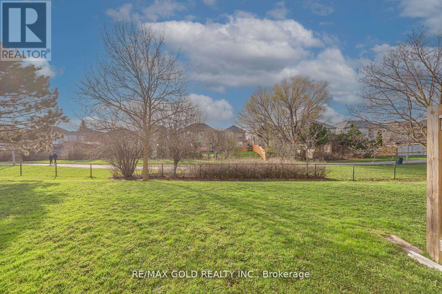 30 Wickstead Court, Brampton, Ontario  L6R 1N8 - Photo 47 - W13811330