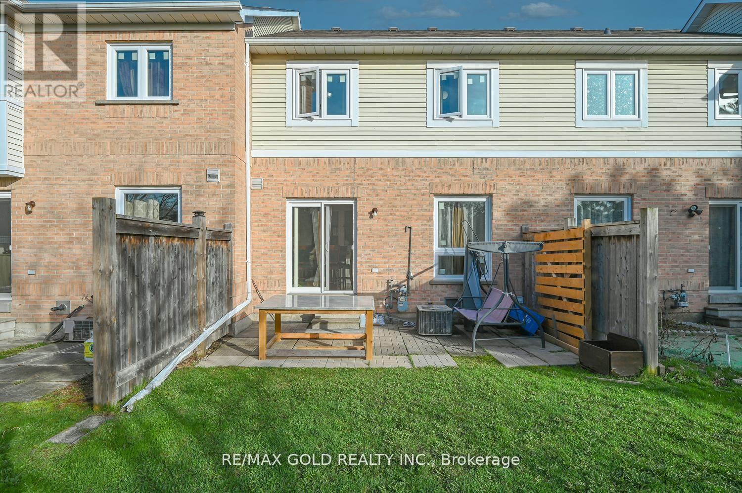 30 Wickstead Court, Brampton, Ontario  L6R 1N8 - Photo 48 - W13811330