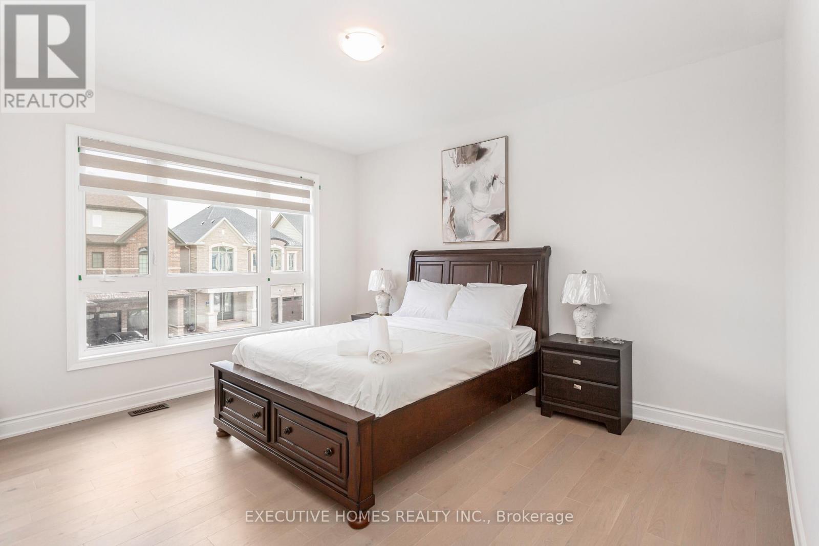 1371 Peony Path, Oakville, Ontario  L6H 7Z8 - Photo 35 - W13811338