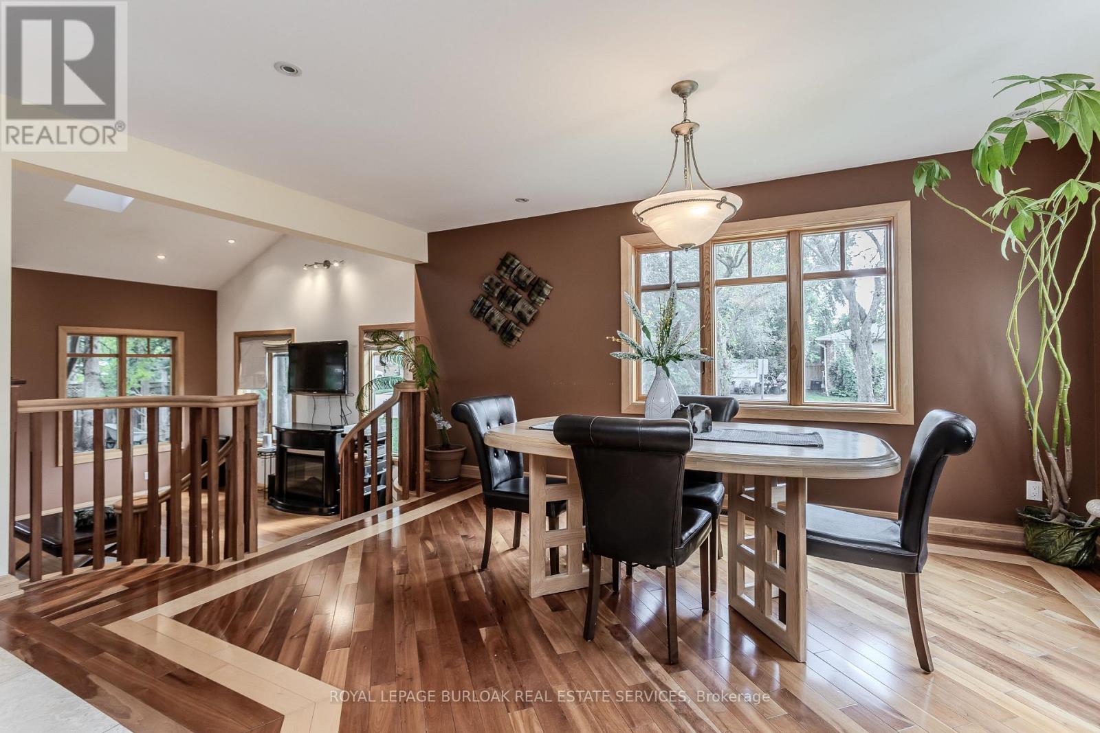 707 Ross Street, Burlington, Ontario  L7S 1S3 - Photo 11 - W13811342