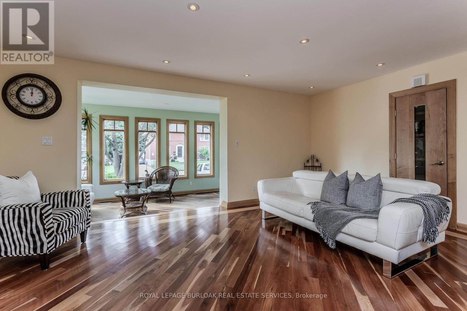 707 Ross Street, Burlington, Ontario  L7S 1S3 - Photo 6 - W13811342