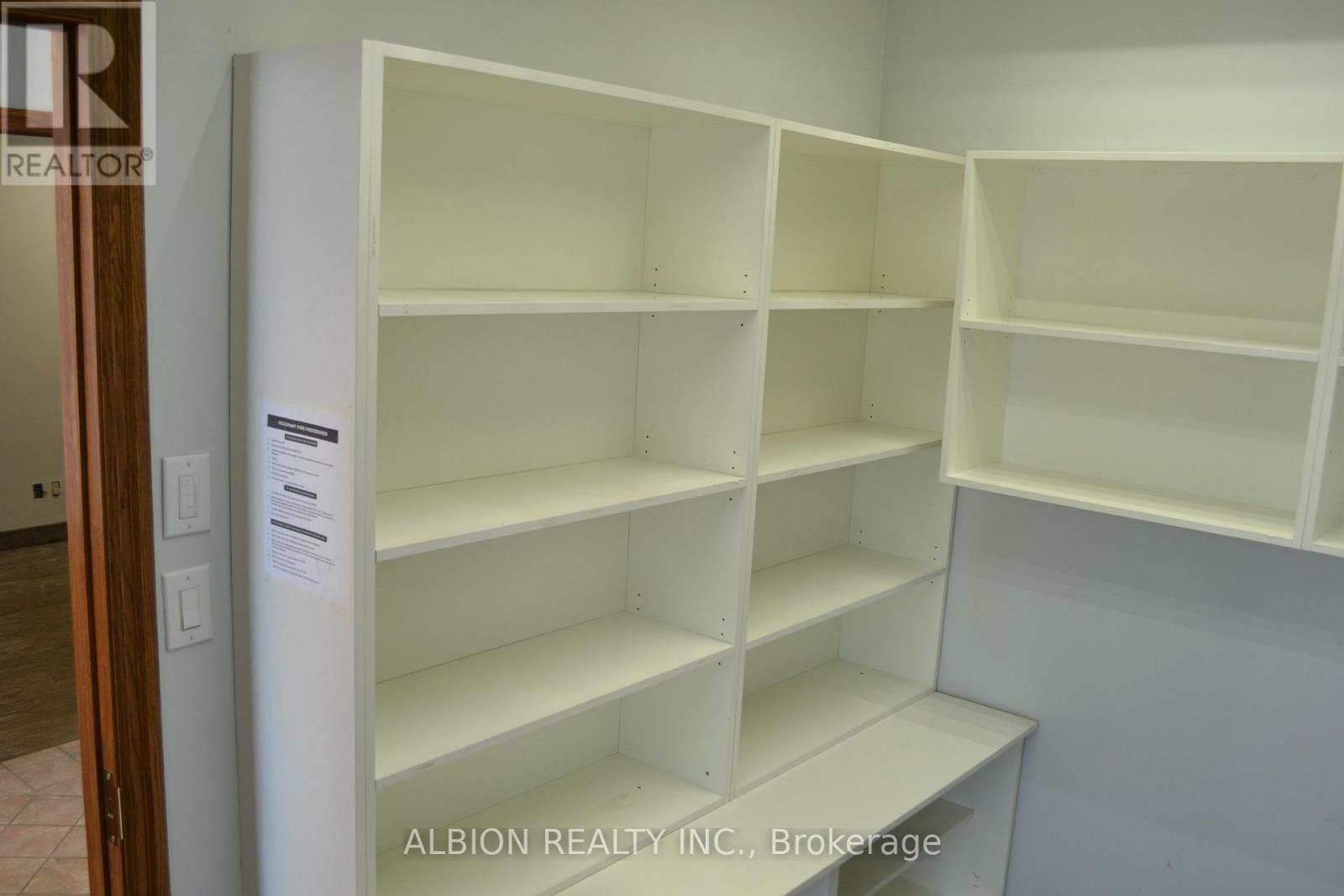 16 - 2001 Albion Road, Toronto, Ontario  M9W 6V6 - Photo 8 - W13811352