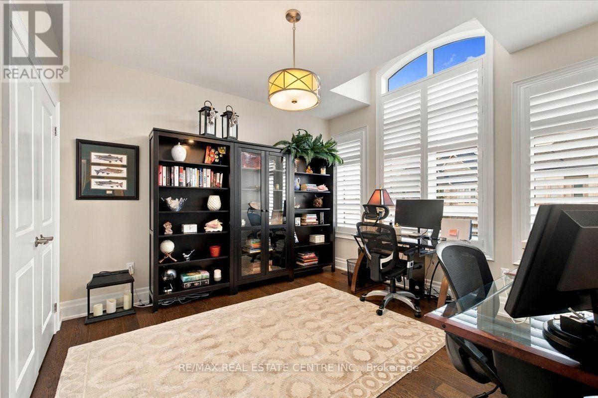 3124 Parsonage Crescent, Oakville, Ontario  L6H 0T9 - Photo 36 - W13811356