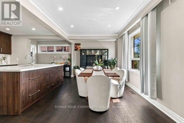 2 Munhall Road, Toronto, Ontario  M9P 1P9 - Photo 13 - W13811438