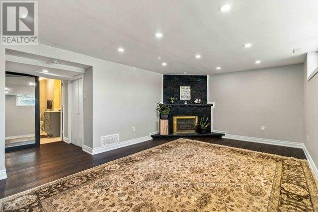 2 Munhall Road, Toronto, Ontario  M9P 1P9 - Photo 34 - W13811438