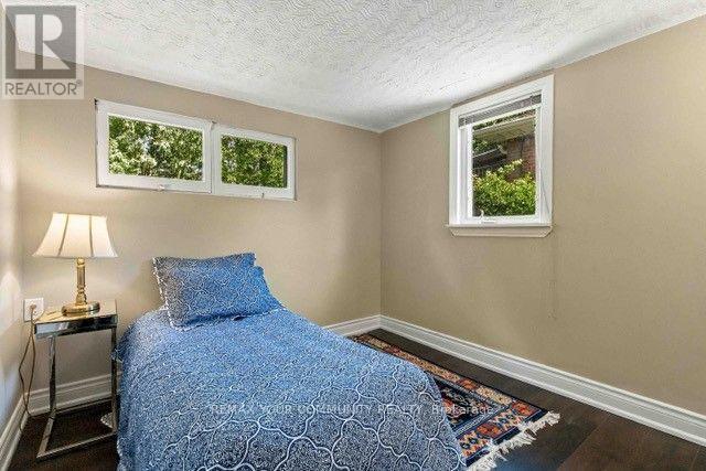 2 Munhall Road, Toronto, Ontario  M9P 1P9 - Photo 37 - W13811438