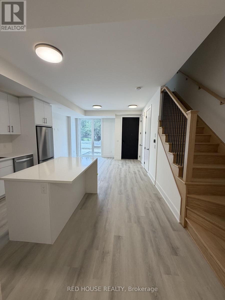 226 Ellis Avenue, St. Catharines, Ontario  L2P 0H2 - Photo 9 - X13811284