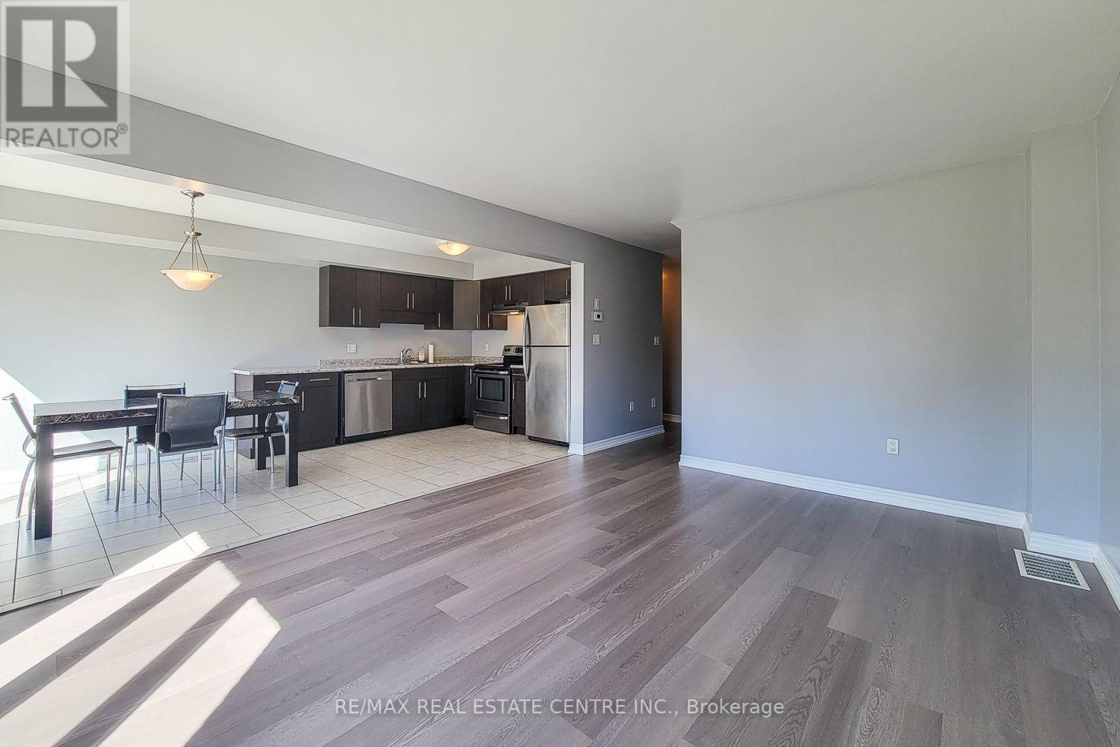 7733 Shaw Street, Niagara Falls, Ontario  L2G 0H1 - Photo 13 - X13811298