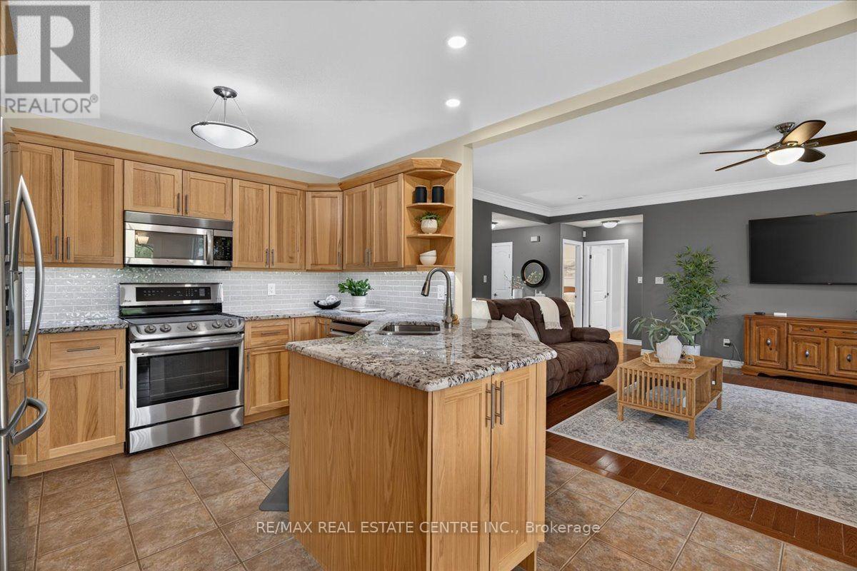 515 Woodward Drive, Strathroy-Caradoc, Ontario  N0L 1W0 - Photo 13 - X13811422