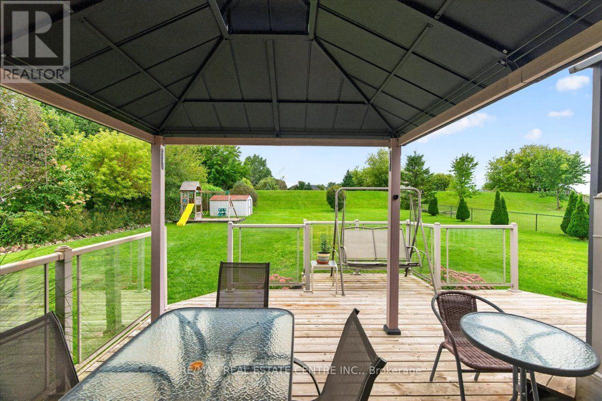 515 Woodward Drive, Strathroy-Caradoc, Ontario  N0L 1W0 - Photo 39 - X13811422