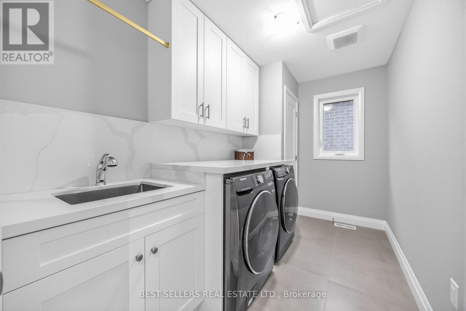 395 Klein Circle, Hamilton, Ontario  L9K 0K3 - Photo 19 - X13811488