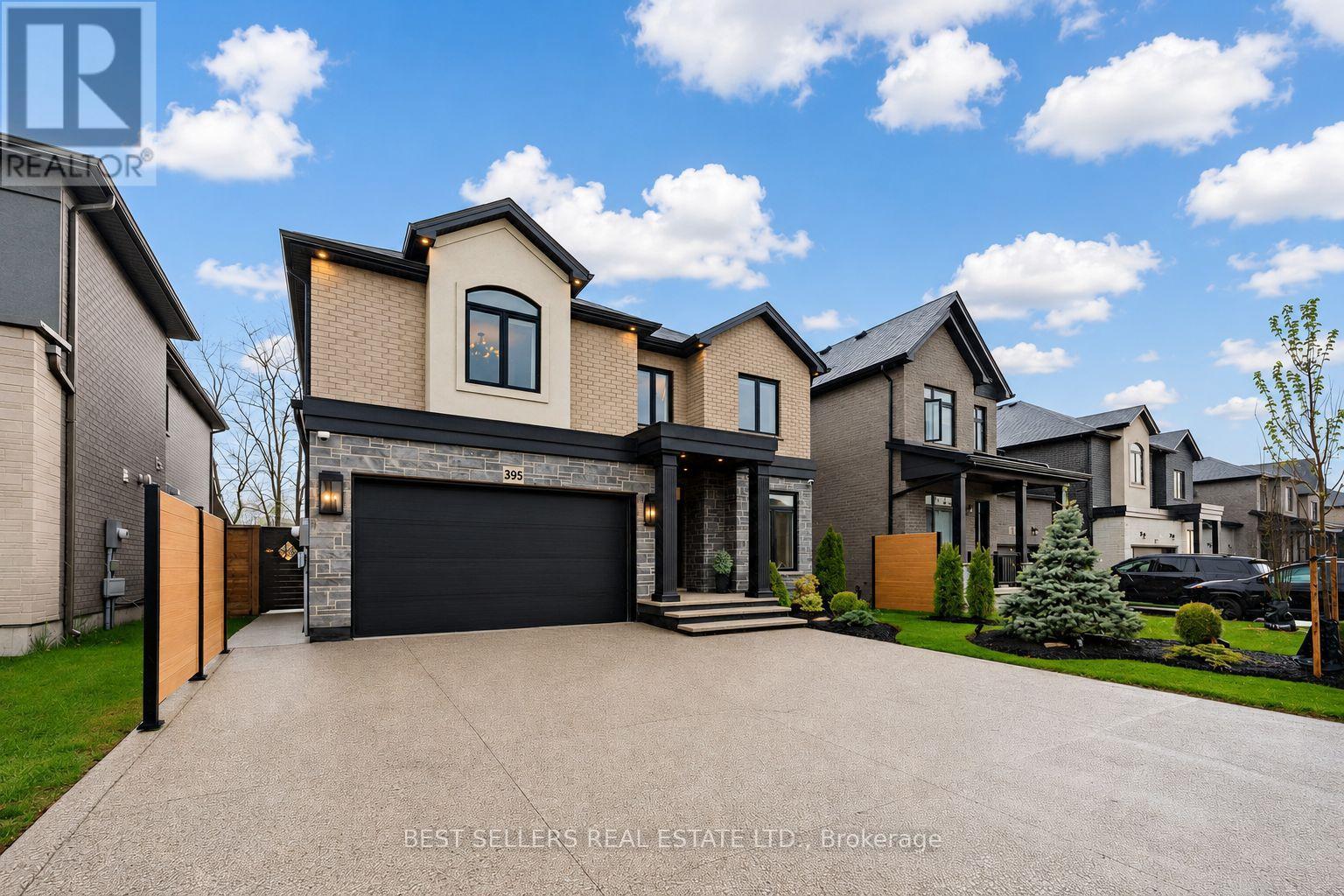 395 Klein Circle, Hamilton, Ontario  L9K 0K3 - Photo 2 - X13811488