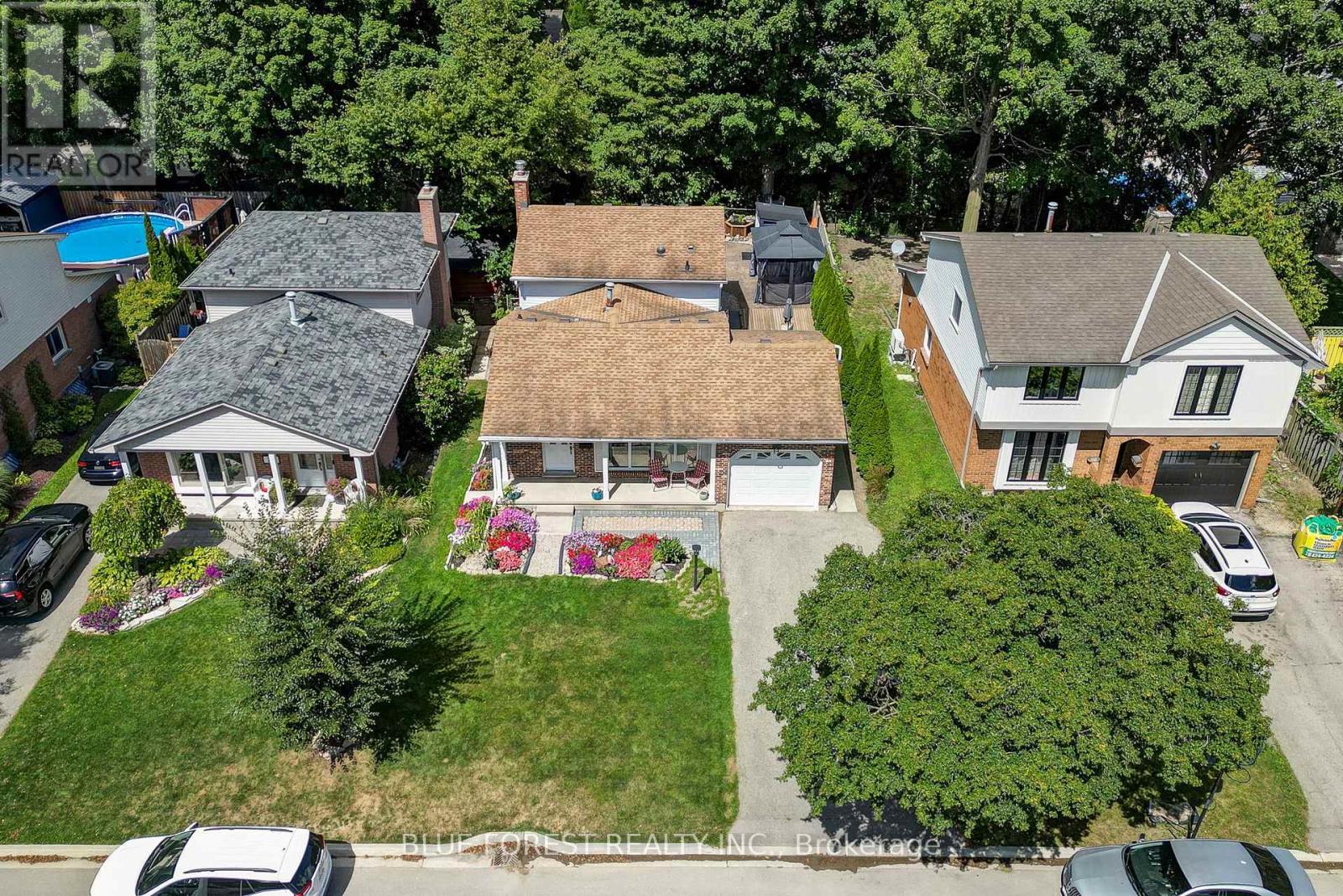 219 WORTHINGTON AVENUE, London South, Ontario