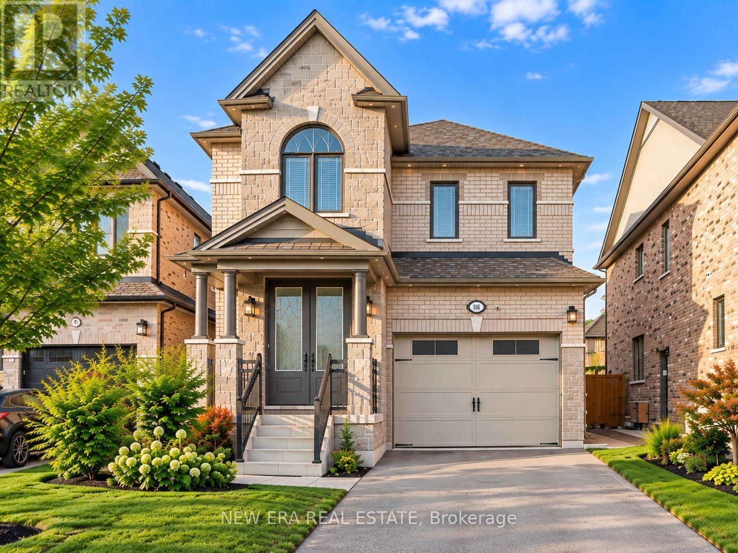 124 WALKER BOULEVARD, New Tecumseth, Ontario