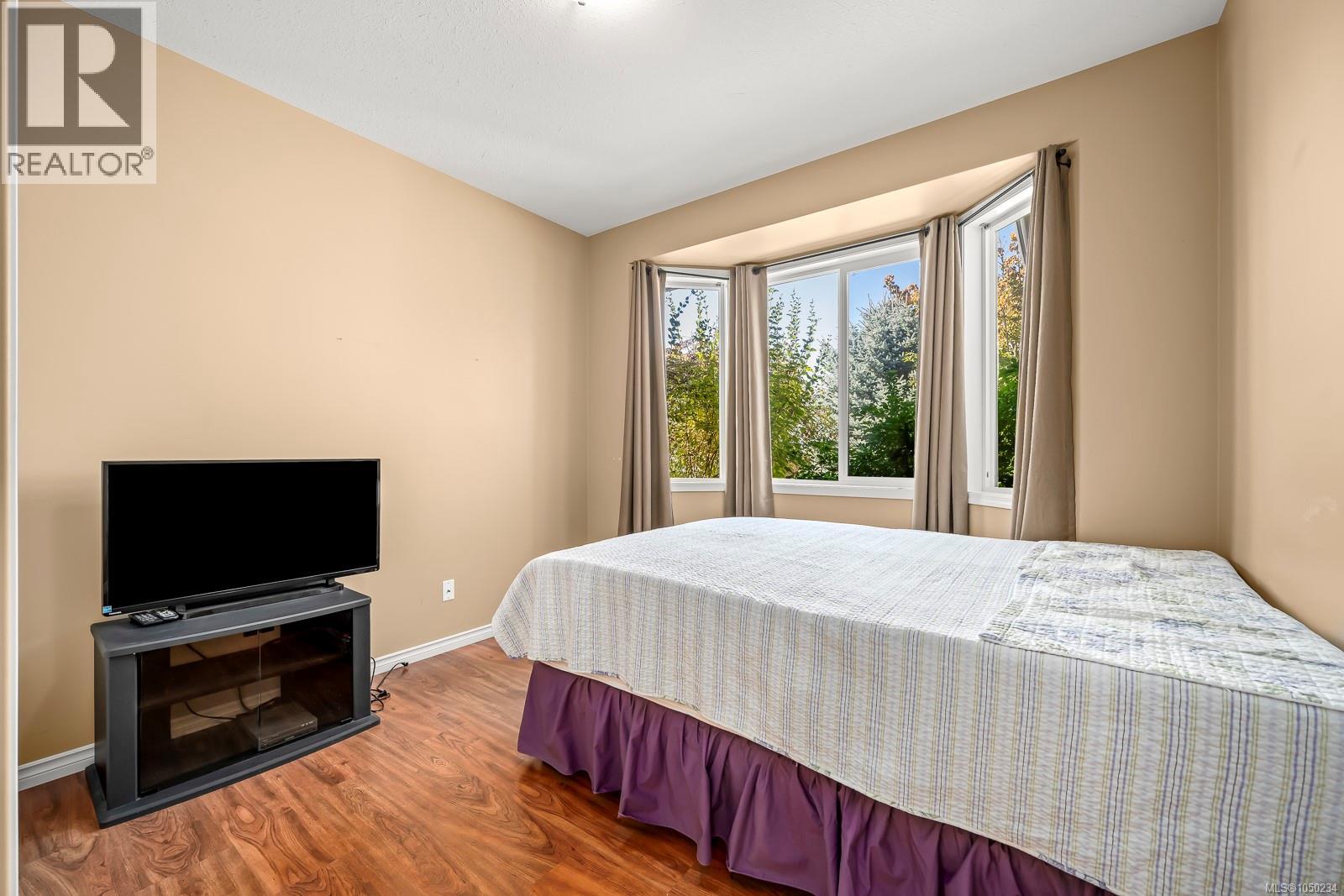 2464 Stirling Cres, Courtenay, British Columbia  V9N 1Y2 - Photo 35 - 1050234