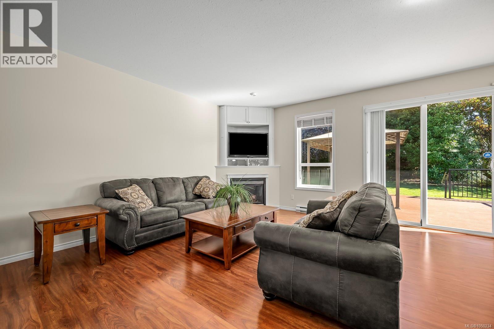 2464 Stirling Cres, Courtenay, British Columbia  V9N 1Y2 - Photo 5 - 1050234