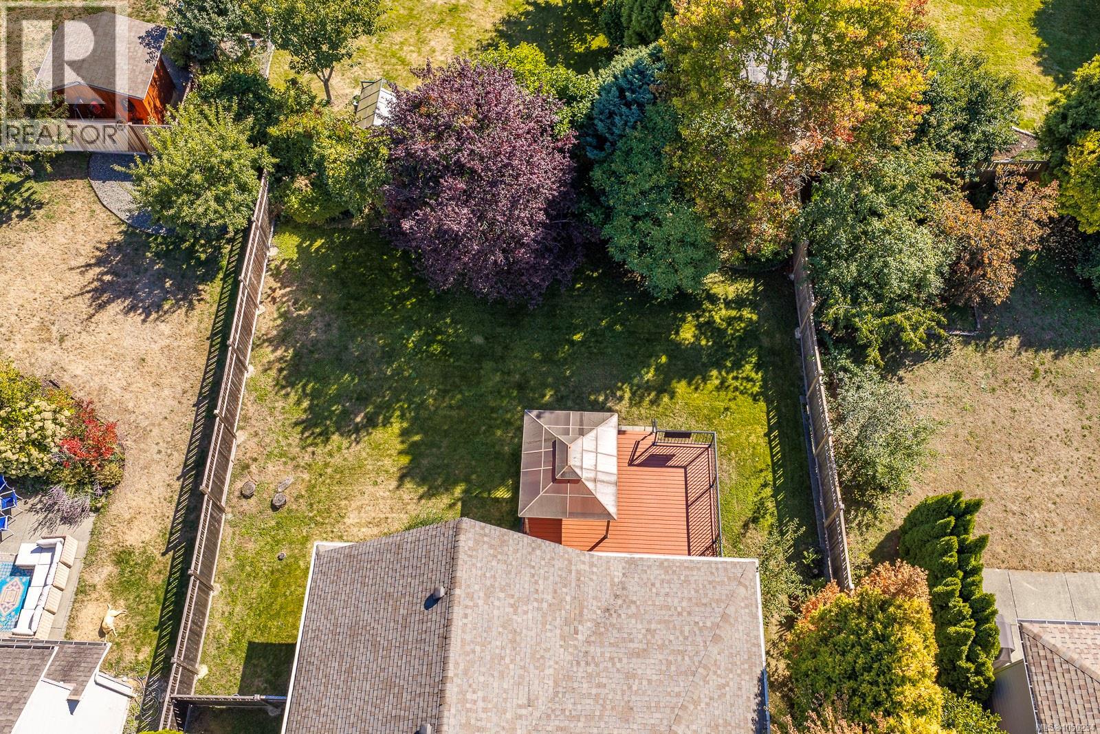2464 Stirling Cres, Courtenay, British Columbia  V9N 1Y2 - Photo 58 - 1050234