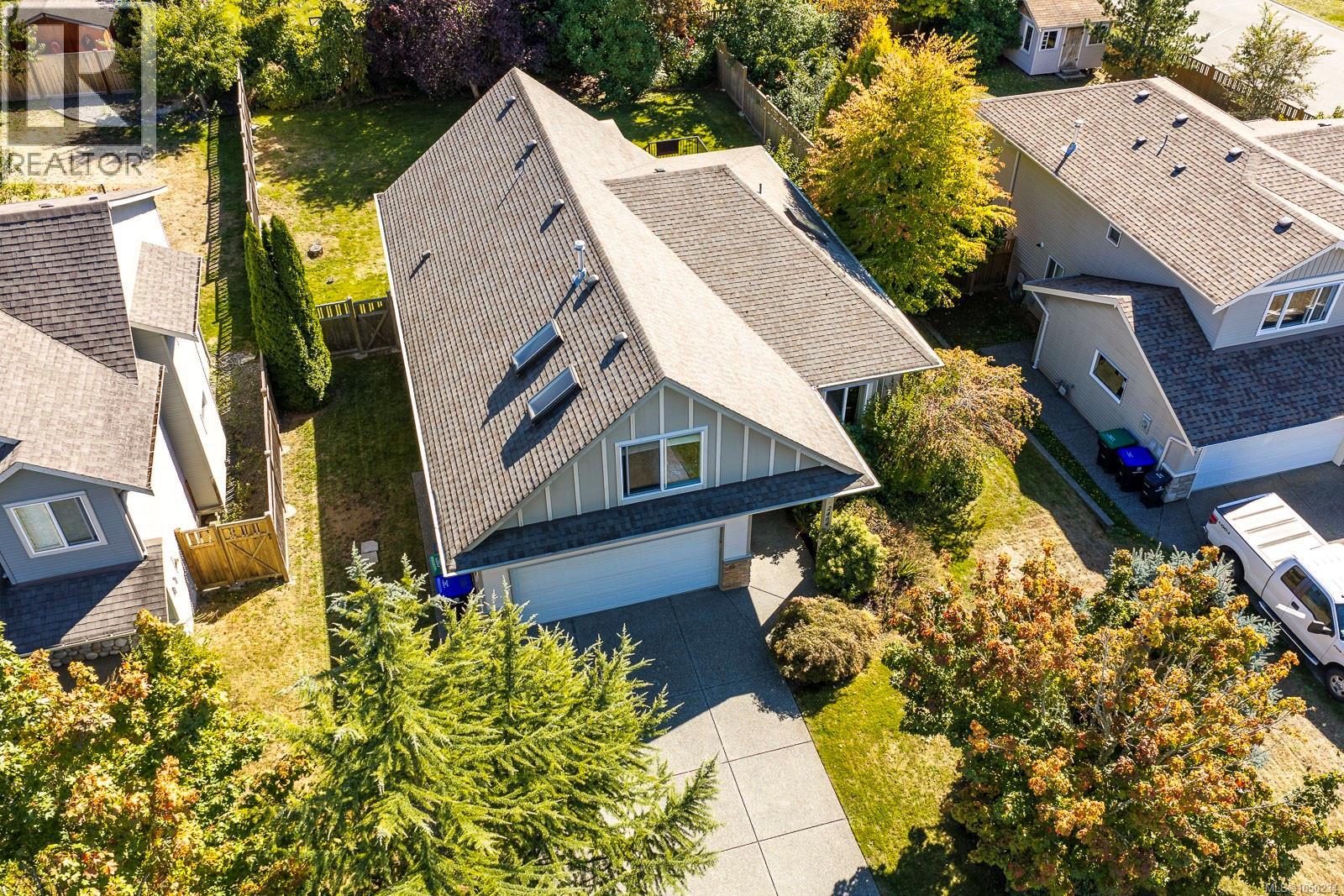 2464 Stirling Cres, Courtenay, British Columbia  V9N 1Y2 - Photo 70 - 1050234
