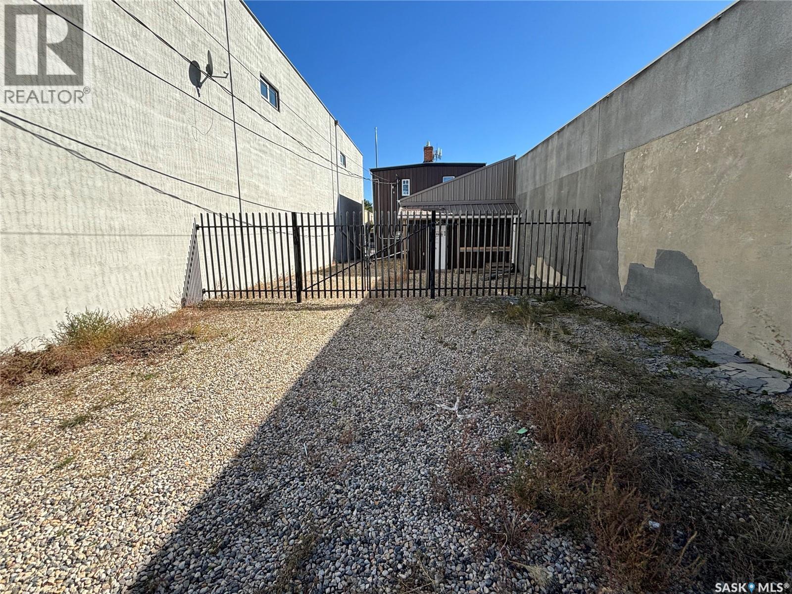213 Main STREET photo 21