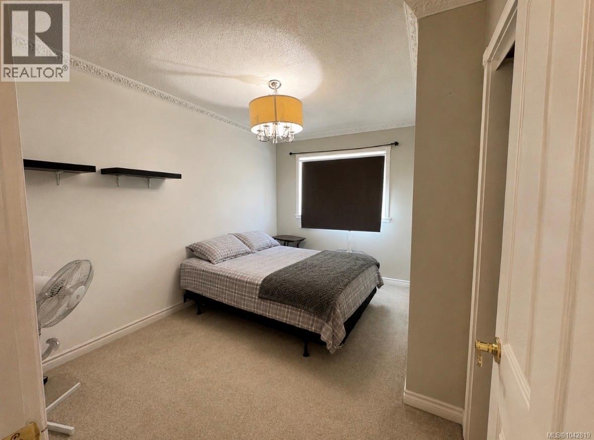 611 Nimpkish Dr, Gold River, British Columbia  V0P 1G0 - Photo 15 - 1042819