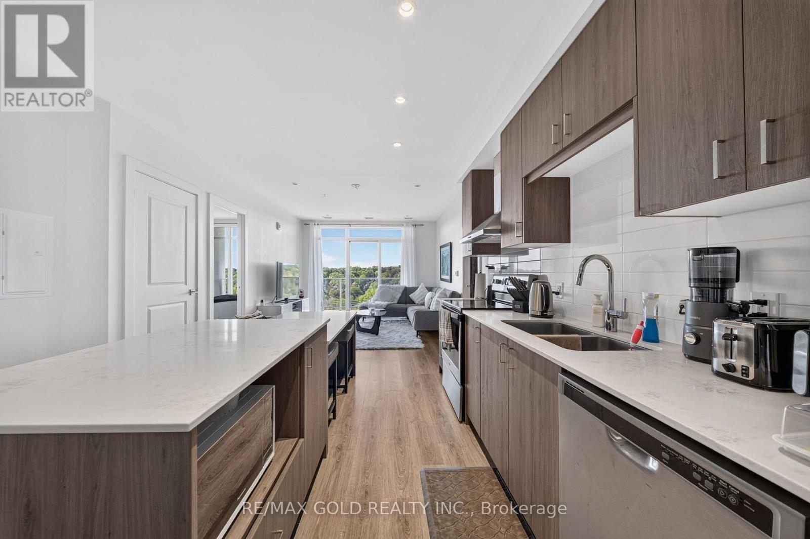 1310 - 15 Glebe Street, Cambridge, Ontario  N1S 0C3 - Photo 8 - X13693858