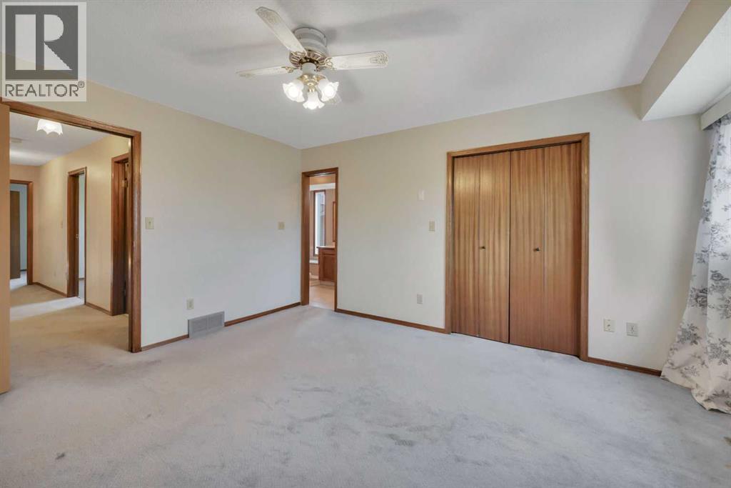 37 Denovan Crescent, Red Deer, Alberta  T4R 2B6 - Photo 15 - A2317003