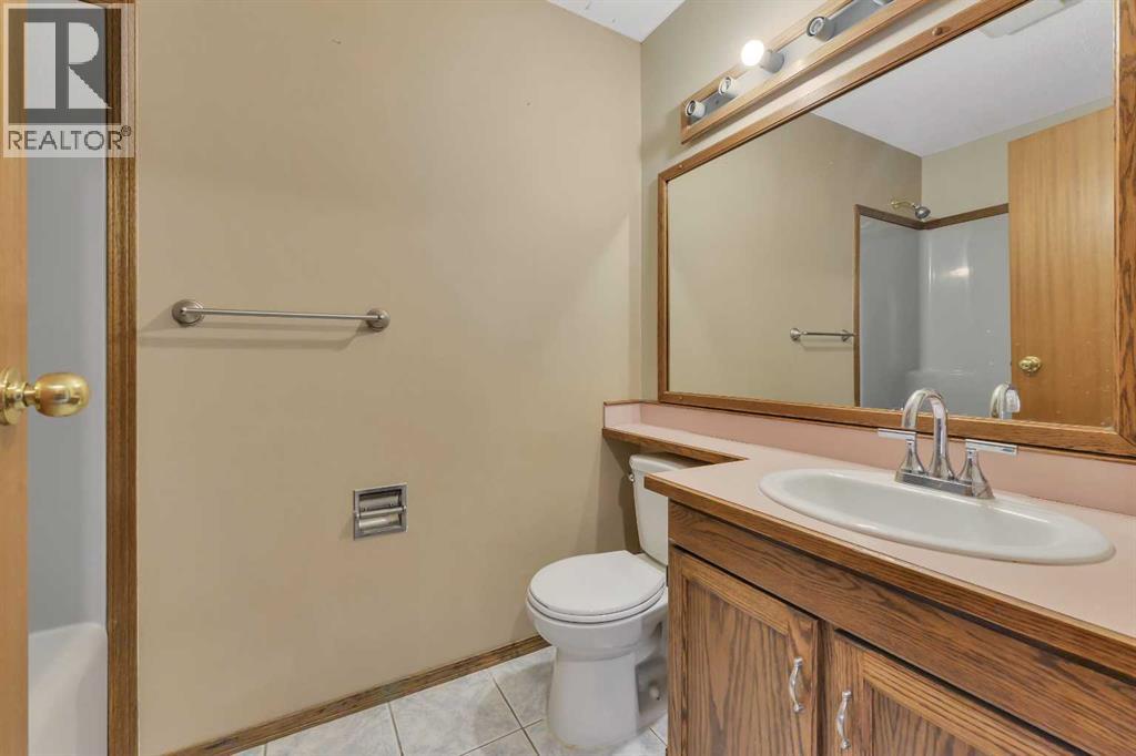 37 Denovan Crescent, Red Deer, Alberta  T4R 2B6 - Photo 21 - A2317003