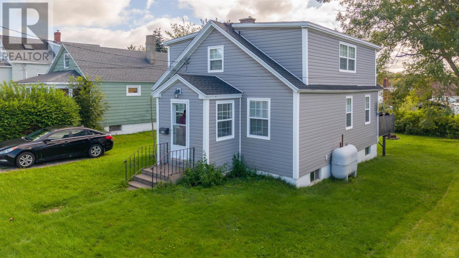412 Atlantic Street, Sydney, Nova Scotia  B1P 3R8 - Photo 4 - 202623976