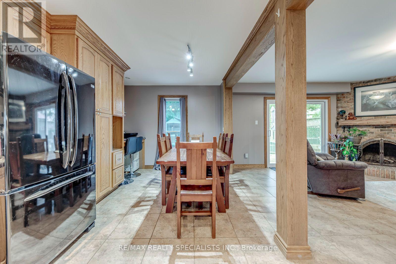 4089 Barbican Drive, Mississauga, Ontario  L5L 2C4 - Photo 15 - W13792684