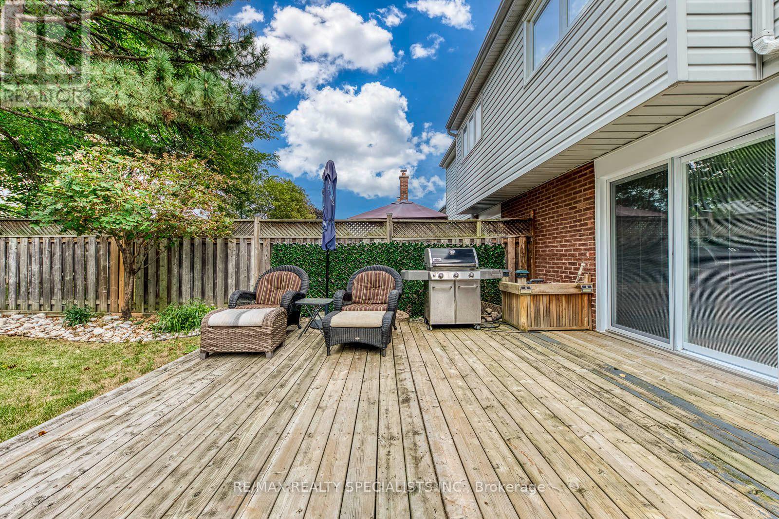 4089 Barbican Drive, Mississauga, Ontario  L5L 2C4 - Photo 5 - W13792684