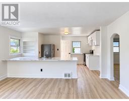 30 PERRY AVENUE, Brighton, Ontario