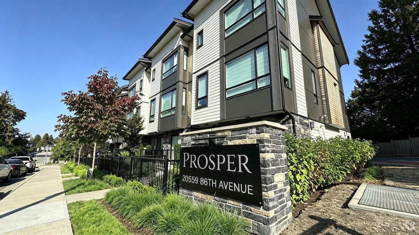 12 20559 86 AVENUE, Langley, British Columbia